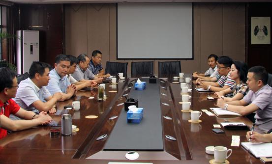 82-座谈会现场.jpg